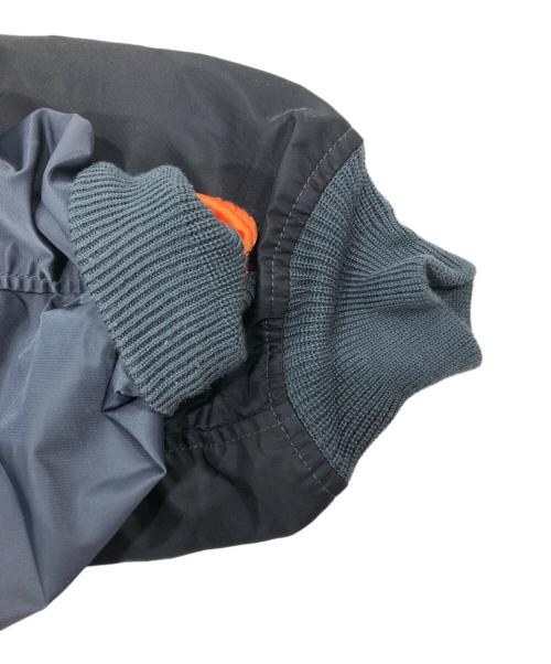 BEAMS（ビームス）BEAMS (ビームス) クレイジー ルーズ MA-1 ジャケット ブラック×グレー サイズ:Ｌの古着・服飾アイテム