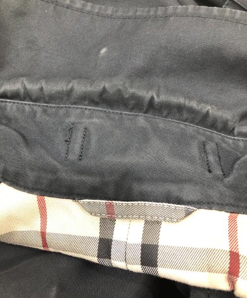 BURBERRY LONDON（バーバリーロンドン）BURBERRY LONDON (バーバリーロンドン) 裏ノヴァチェックトレンチコート ブラック サイズ:38の古着・服飾アイテム