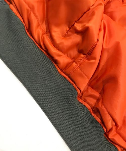 AVIREX（アヴィレックス）AVIREX (アヴィレックス) PEANUTS (ピーナッツ) リバーシブルフライトジャケット/MA-1 FLYING ACE オリーブ サイズ:Mの古着・服飾アイテム