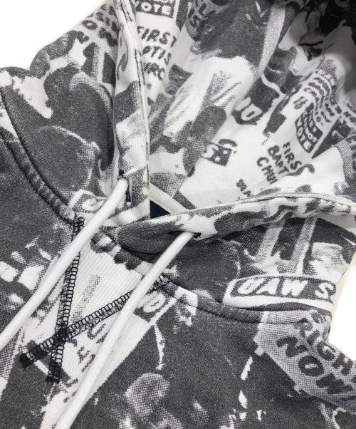 KITH（キス）KITH (キス) 総柄プルオーバーパーカー ブラック サイズ:Mの古着・服飾アイテム