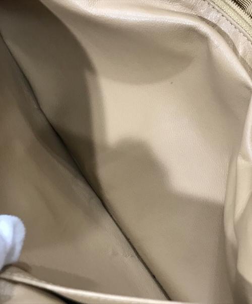 CHANEL（シャネル）CHANEL (シャネル) マトラッセ チェーンショルダーバッグ ベージュの古着・服飾アイテム