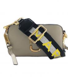 MARC JACOBS（マークジェイコブス）の古着「スナップショットショルダーバッグ」｜ベージュ×ピンク