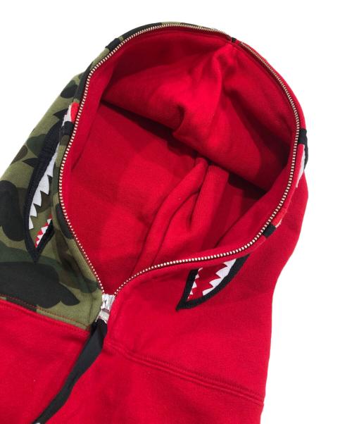 A BATHING APE（ア ベイシング エイプ）A BATHING APE (ア ベイシング エイプ) 1ST CAMO SHARK FACE MASK HOODIE / バラクラバ マルチカラーの古着・服飾アイテム
