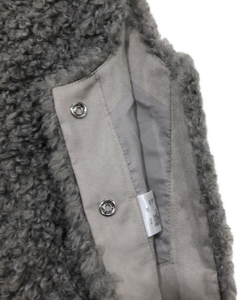 BALLSEY（ボールジィ）BALLSEY (ボールジィ) ミックスファー Vネックベスト グレー サイズ:36の古着・服飾アイテム