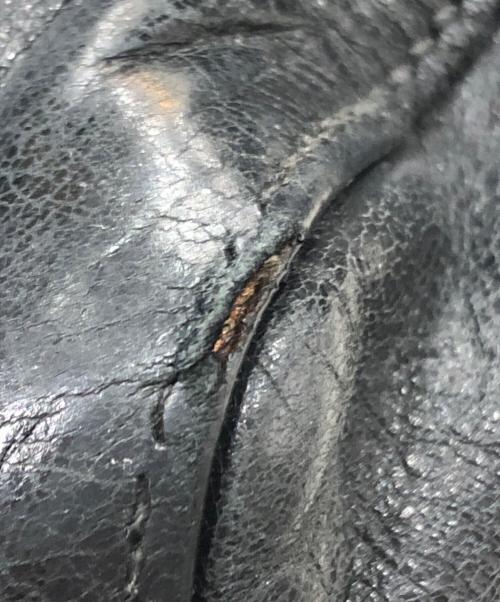 MIU MIU（ミュウミュウ）MIU MIU (ミュウミュウ) ヴィッテロ・ラックス レザー 2WAY ショルダーバッグ ブラックの古着・服飾アイテム