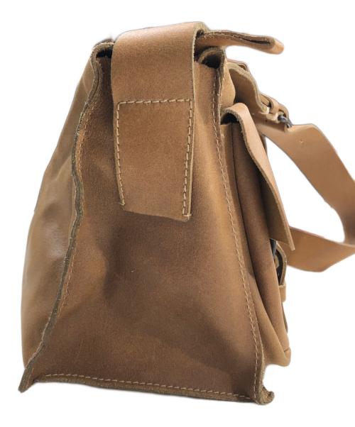 MIU MIU（ミュウミュウ）MIU MIU (ミュウミュウ) オールドレザーショルダーバッグ ブラウンの古着・服飾アイテム