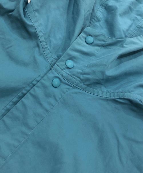 YAECA（ヤエカ）YAECA (ヤエカ) HOODED SHIRT / フーデッドシャツ ブルー サイズ:Mの古着・服飾アイテム
