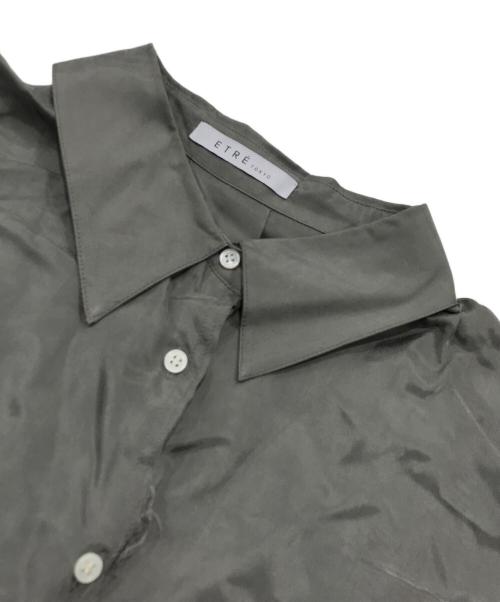 ETRE TOKYO（エトレトウキョウ）ETRE TOKYO (エトレトウキョウ) カフスカットオフキュプラシャツ/長袖シャツ グレー サイズ:Fの古着・服飾アイテム
