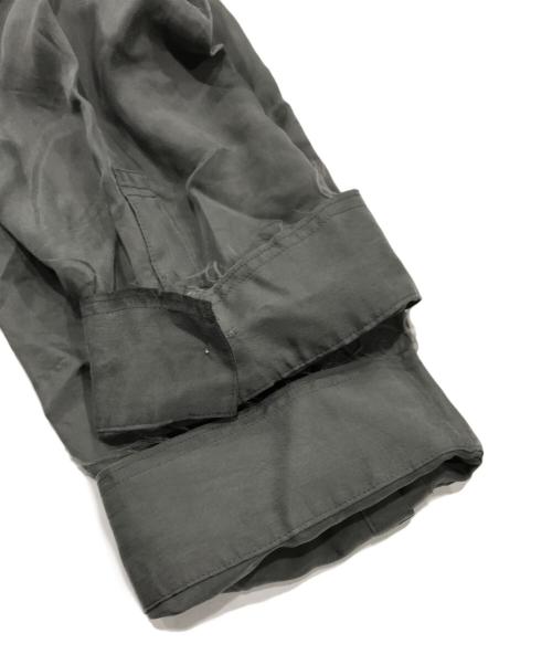 ETRE TOKYO（エトレトウキョウ）ETRE TOKYO (エトレトウキョウ) カフスカットオフキュプラシャツ/長袖シャツ グレー サイズ:Fの古着・服飾アイテム