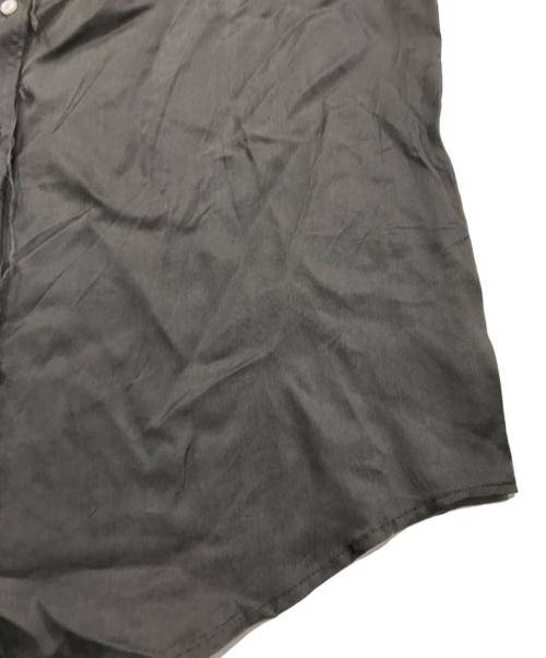 ETRE TOKYO（エトレトウキョウ）ETRE TOKYO (エトレトウキョウ) カフスカットオフキュプラシャツ/長袖シャツ グレー サイズ:Fの古着・服飾アイテム