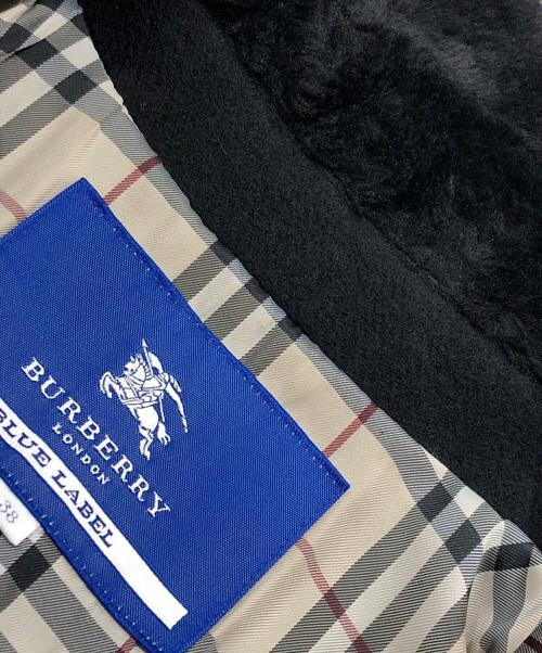 BURBERRY BLUE LABEL（バーバリーロンドンブルーレーベル）BURBERRY BLUE LABEL (バーバリーロンドンブルーレーベル) エコファーウールコート ブラック サイズ:38の古着・服飾アイテム