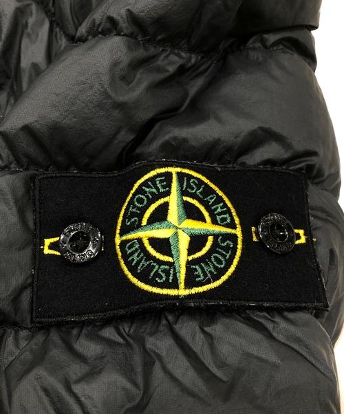 STONE ISLAND（ストーンアイランド）STONE ISLAND (ストーンアイランド) マイクロダウンジャケット / Micro Yarn Down Jacket ブラック サイズ:Sの古着・服飾アイテム