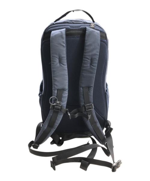 ARC'TERYX（アークテリクス）ARC'TERYX (アークテリクス) BEAMS (ビームス) リュック/MANTIS 26 BACKPACK グレーの古着・服飾アイテム