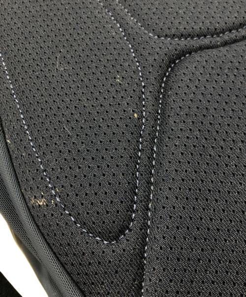 ARC'TERYX（アークテリクス）ARC'TERYX (アークテリクス) BEAMS (ビームス) リュック/MANTIS 26 BACKPACK グレーの古着・服飾アイテム