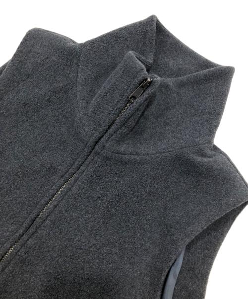 ETRE TOKYO（エトレトウキョウ）ETRE TOKYO (エトレトウキョウ) フリースベスト グレー サイズ:Freeの古着・服飾アイテム