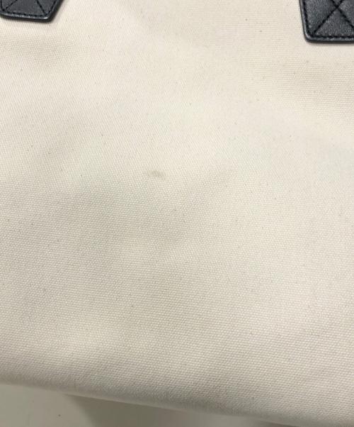 BALENCIAGA（バレンシアガ）BALENCIAGA (バレンシアガ) ジャンボ スモール トートバッグ ホワイトの古着・服飾アイテム