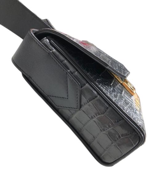 GIVENCHY（ジバンシィ）GIVENCHY (ジバンシィ) クロコ調ショルダーバッグ グリーンの古着・服飾アイテム