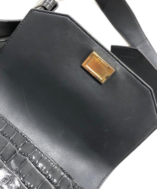 GIVENCHY（ジバンシィ）GIVENCHY (ジバンシィ) クロコ調ショルダーバッグ グリーンの古着・服飾アイテム