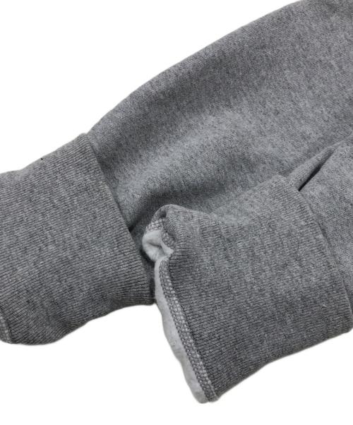 SUPREME（シュプリーム）SUPREME (シュプリーム) trademark hooded sweatshirt（トレードマーク　フーデッド　スウェットシャツ） グレー サイズ:Mの古着・服飾アイテム