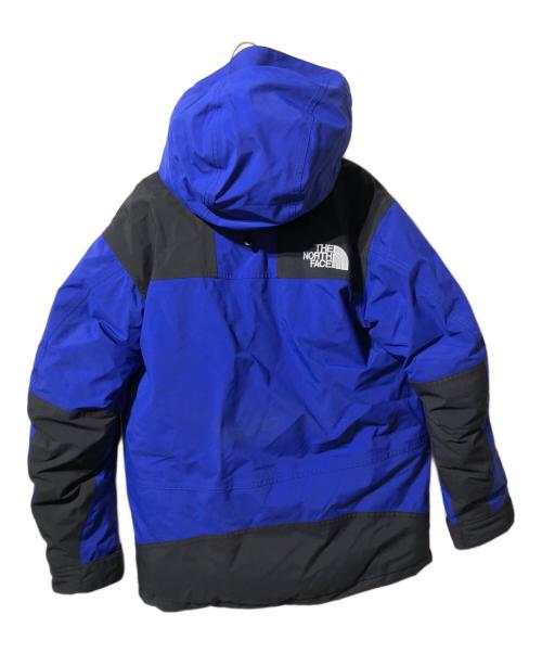 THE NORTH FACE（ザ ノース フェイス）THE NORTH FACE (ザ ノース フェイス) マウンテンダウンジャケット ブラック×ブルー サイズ:Ｍの古着・服飾アイテム