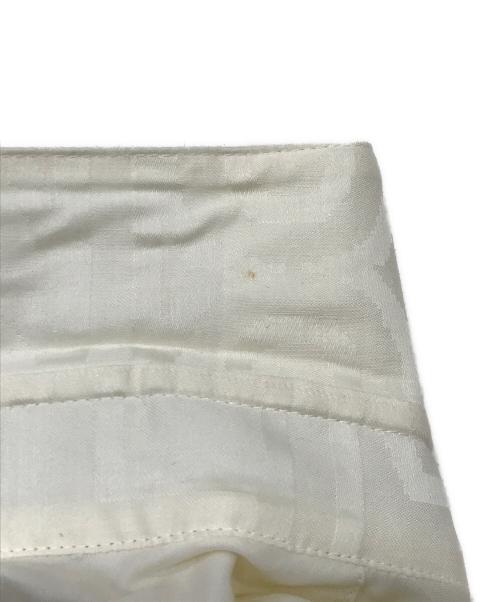 EMPORIO ARMANI（エンポリオ アルマーニ）EMPORIO ARMANI (エンポリオアルマーニ) ロゴジャガードシャツ アイボリー サイズ:Mの古着・服飾アイテム