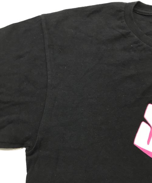 stussy（ステューシー）stussy (ステューシー) プリントTシャツ/ロゴTシャツ ブラック サイズ:MEDIUMの古着・服飾アイテム