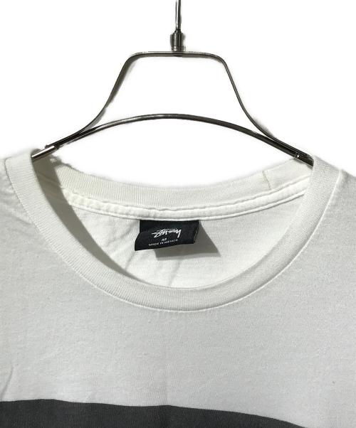 stussy（ステューシー）stussy (ステューシー) 8ボール＆スカルプリントTシャツ ホワイト サイズ:Mの古着・服飾アイテム