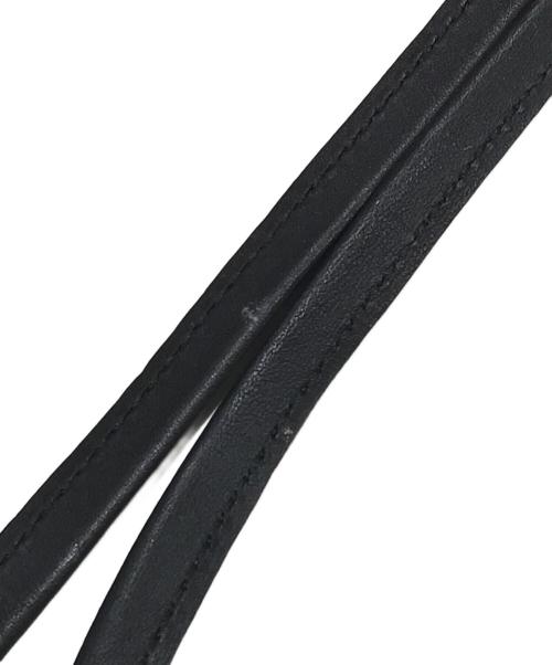 ISAAC REINA（イザック レイナ）ISAAC REINA (イザック レイナ) レザーサコッシュ ブラックの古着・服飾アイテム