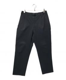 GOLDWIN（ゴールドウイン）の古着「One Tuck Tapered Stretch Pants」｜ブラック