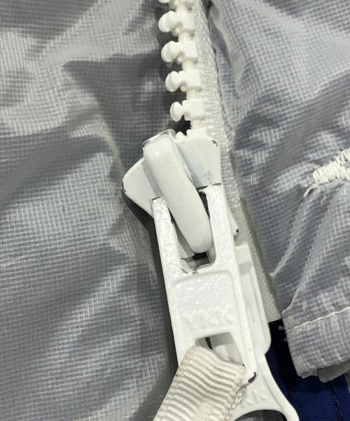 CANADA GOOSE（カナダグース）CANADA GOOSE (カナダグース) X-Ray Chilliwack（エックスレイ　チリワック） ボンバーダウンジャケット ブルー×ホワイト サイズ:Sの古着・服飾アイテム