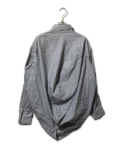 ANREALAGE（アンリアレイジ）ANREALAGE (アンリアレイジ) 変形シャツ ホワイト×ブラック サイズ:46の古着・服飾アイテム