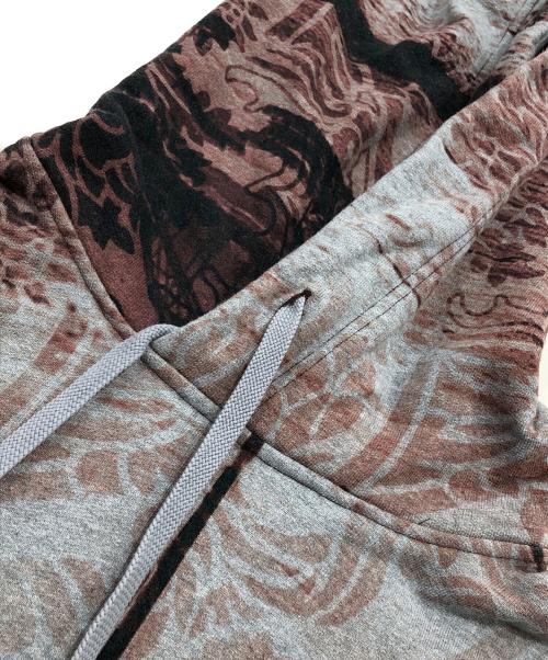 Vivienne Westwood man（ヴィヴィアン ウェストウッド マン）Vivienne Westwood man (ヴィヴィアン ウェストウッド マン) プリントデザインパーカー レッド×グレー サイズ:44の古着・服飾アイテム
