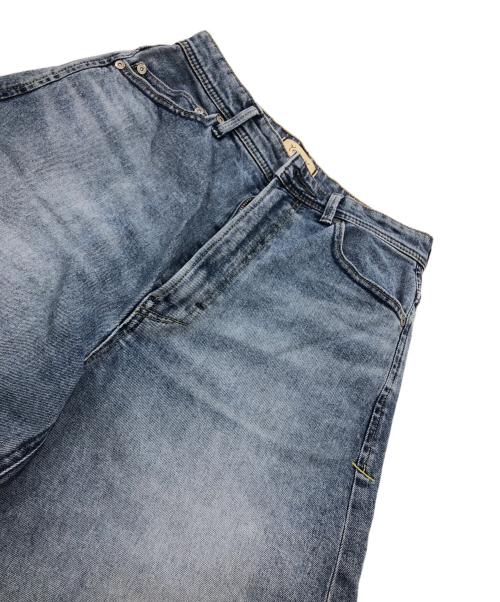 YANUK（ヤヌーク）YANUK (ヤヌーク) カーブテーパードデニムパンツ インディゴ サイズ:66cm（W26）の古着・服飾アイテム