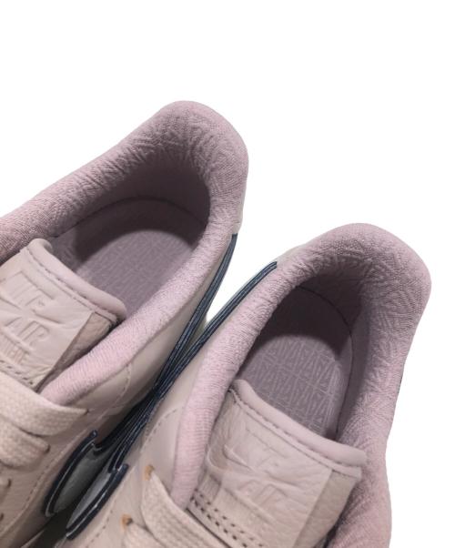 NIKE（ナイキ）NIKE (ナイキ) A Ma Maniere (ア・マ・マニエール) Air Force 1 Low '07 スニーカー ピンク サイズ:US9.5/UK7/EUR41の古着・服飾アイテム