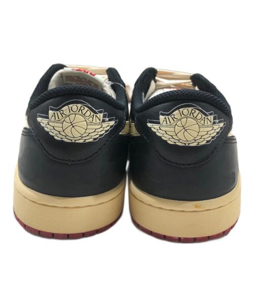 NIKE（ナイキ）NIKE (ナイキ) Nigel Sylvester (ナイジェル シルベスター) Air Jordan 1 Retro Low OG スニーカー ブラック サイズ:US8/UK7/EUR41の古着・服飾アイテム