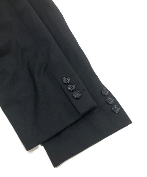 COMME des GARCONS HOMME PLUS（コムデギャルソンオムプリュス）COMME des GARCONS HOMME PLUS (コムデギャルソンオムプリュス) パテッドクロップド変形テーラードジャケット ブラック サイズ:Mの古着・服飾アイテム