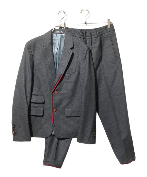 GUCCI（グッチ）GUCCI (グッチ) 背面刺繍デザインセットアップスーツ グレー サイズ:44の古着・服飾アイテム