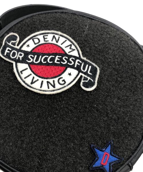 DIESEL（ディーゼル）DIESEL (ディーゼル) サークルショルダーバッグ カーキの古着・服飾アイテム