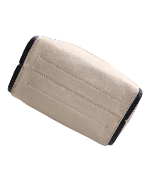 Kate Spade（ケイトスペード）Kate Spade (ケイトスペード) ノーカラーブロックラージショルダーバッグ ベージュの古着・服飾アイテム