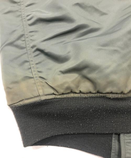 BUZZ RICKSON'S（バズリクソンズ）BUZZ RICKSON'S (バズリクソンズ) フライトジャケット カーキ サイズ:Mの古着・服飾アイテム