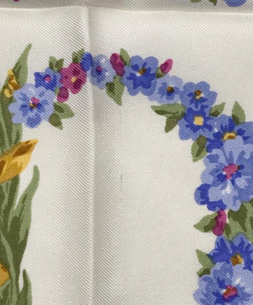 Christian Dior（クリスチャン ディオール）Christian Dior (クリスチャン ディオール) 花柄ロゴスカーフ マルチカラーの古着・服飾アイテム