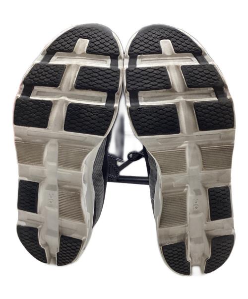 on（オン）on (オン) Cloudmonster 2 スニーカー/クラウドモンスター ホワイト×ブラック サイズ:28.5の古着・服飾アイテム