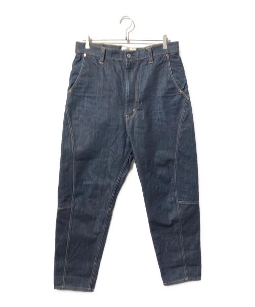 JUNYA WATANABE COMME des GARCONS（(ジュンヤワタナベ コムデギャルソン）JUNYA WATANABE COMME des GARCONS ((ジュンヤワタナベ コムデギャルソン) イエローステッチシンチバックデニムパンツ インディゴ サイズ:Mの古着・服飾アイテム