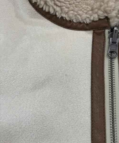 SHIPS（シップス）SHIPS (シップス) リバーシブル ボア ブルゾン ベージュ サイズ:Sの古着・服飾アイテム