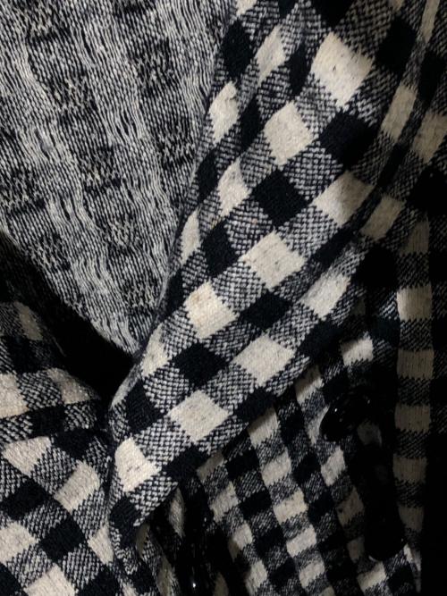 tricot COMME des GARCONS（トリココムデギャルソン）tricot COMME des GARCONS (トリココムデギャルソン) ベロアポケットウール混ダブルチェックジャケット ベージュ×ブラック サイズ:Mの古着・服飾アイテム