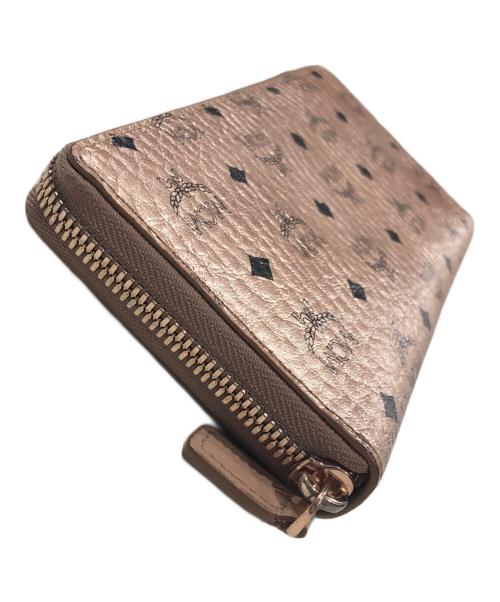 MCM（エムシーエム）MCM (エムシーエム) ラウンドジップウォレット ピンクの古着・服飾アイテム
