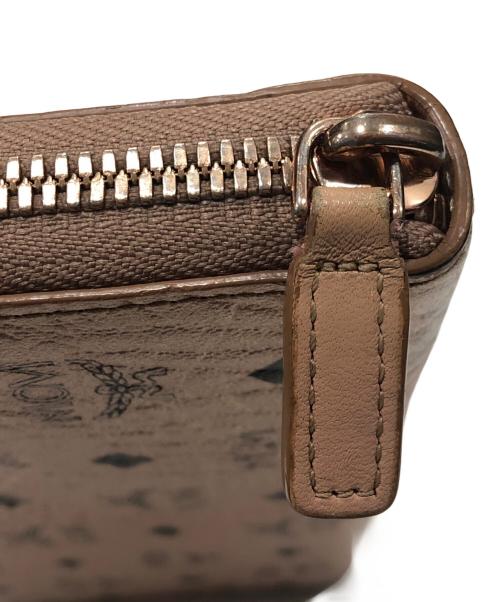 MCM（エムシーエム）MCM (エムシーエム) ラウンドジップウォレット ピンクの古着・服飾アイテム