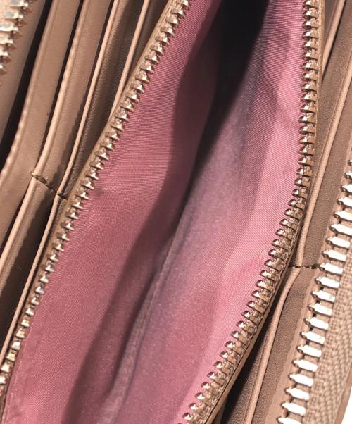 MCM（エムシーエム）MCM (エムシーエム) ラウンドジップウォレット ピンクの古着・服飾アイテム