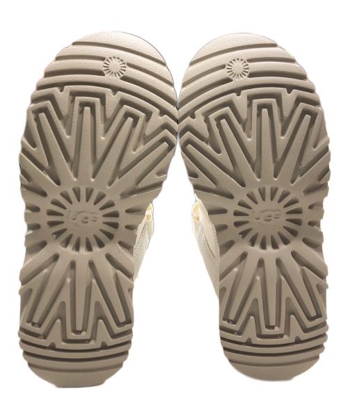 UGG（アグ）UGG (アグ) W ASTROMEL ホワイト サイズ:7の古着・服飾アイテム