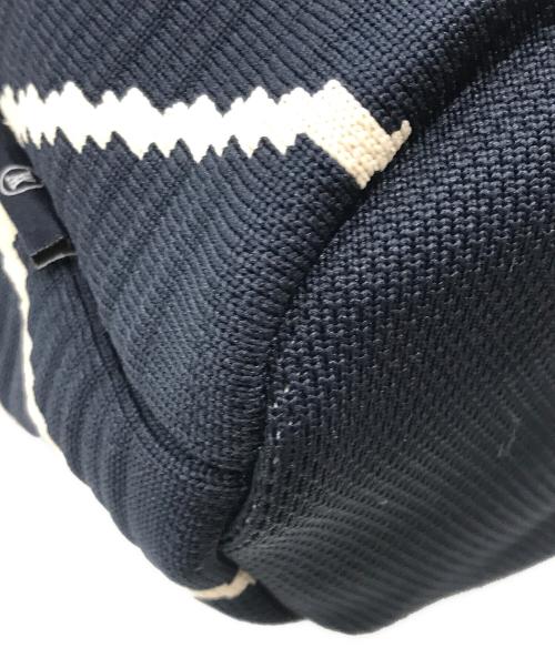 VIVAIA（ビバイア）VIVAIA (ビバイア) トートバケットバッグ ネイビーの古着・服飾アイテム